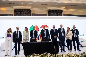 Foto di gruppo partecipanti Business Forum Italia-Egitto