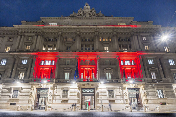 Frontone palazzo CDP Via Goito