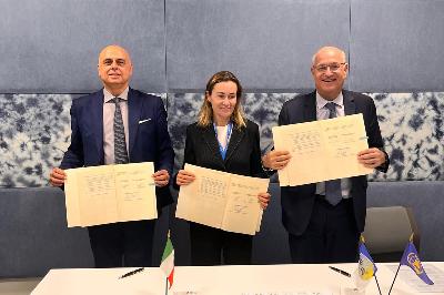 firma mou CDP IDB