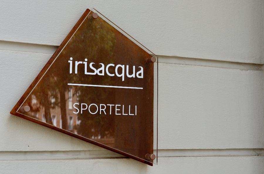 targa Irisacqua sportelli