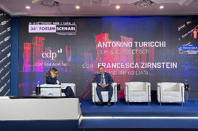 Intervista sul palco al Forum Scenari con Antonino Turicchi
