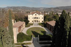 Villa storica con giardino a San Pietro in Cariano