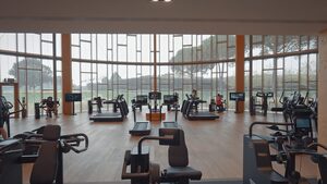Palestra con macchinari Technogym.
