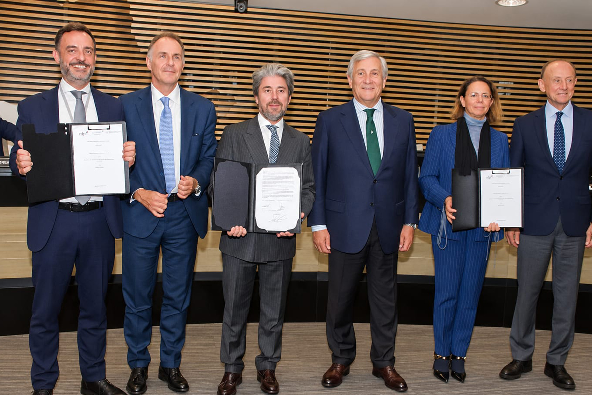 Membri delle delegazioni italiane, argentine e brasiliane